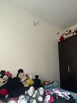 Ema kraus online show from April 5, 9:56 pm