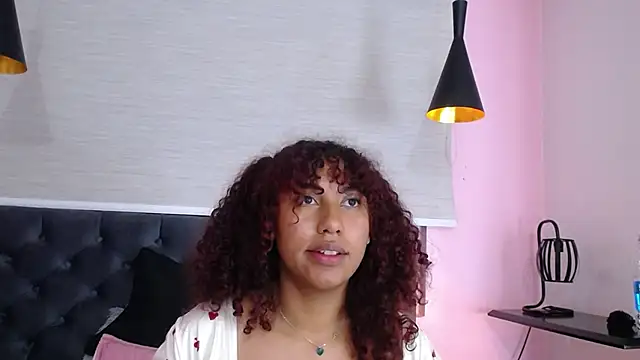 lauraltt online show from February 23, 7:11 am