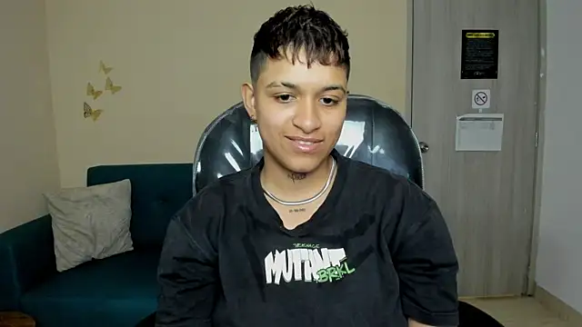 Dominick jones online show from November 5, 7:47 pm