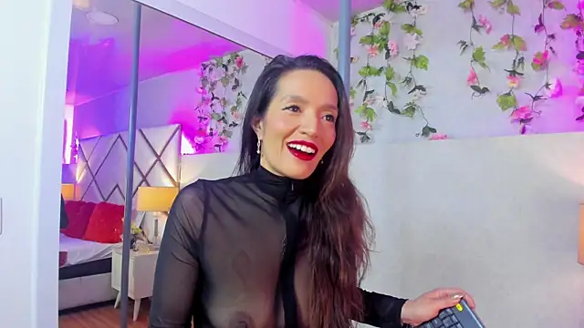 Snapshot of AmyRox_ chatting on April 26, 12:03 pm AmyRox online show from April 26, 12:03 pm