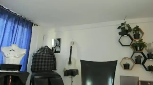 Snapshot of Antonello_Vannucci chatting on March 10, 10:34 pm Antonello Vannucci online show from March 10, 10:34 pm