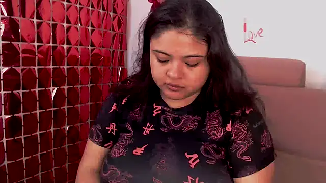 lizzie c online show from February 22, 8:29 pm