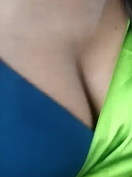 Mee Neeharika online show from December 25, 9:43 pm