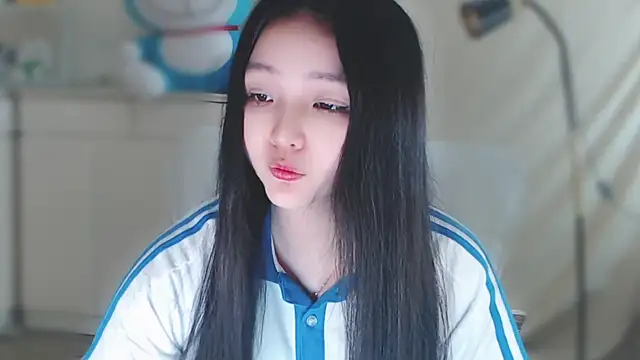 xiao-xiao-D online show from February 5, 12:49 pm
