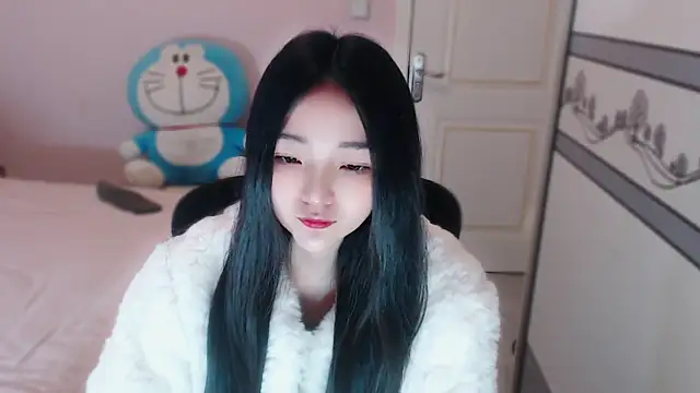 xiao-xiao-D online show from December 18, 8:42 am