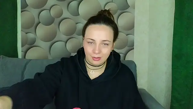 Snapshot of Cute_smile_sharon chatting on November 1, 3:30 am Cute smile sharon online show from November 1, 3:30 am