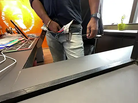 Nil Talreja online show from December 20, 9:21 am