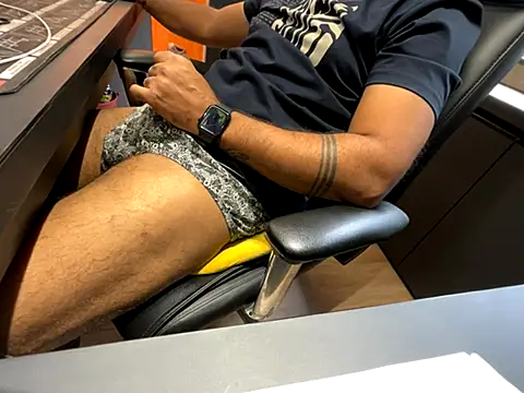 Nil Talreja online show from October 13, 10:04 am