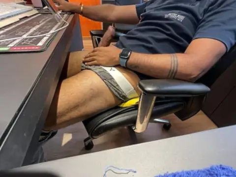 Nil Talreja online show from February 10, 8:51 am