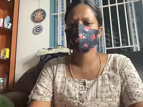 Snapshot of Tamil_Sanjana_ chatting on June 1, 7:37 pm Tamil Sanjana online show from June 1, 7:37 pm