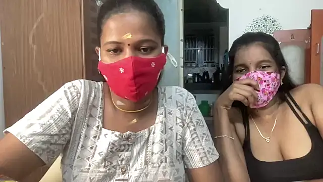 Snapshot of Tamil_Sanjana_ chatting on June 21, 6:10 pm Tamil Sanjana online show from June 21, 6:10 pm