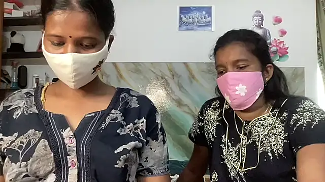 Snapshot of Tamil_Sanjana_ chatting on July 1, 8:16 am Tamil Sanjana online show from July 1, 8:16 am