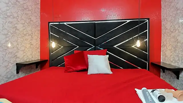 SEXY HOTTIE   online show from January 4, 3:07 pm