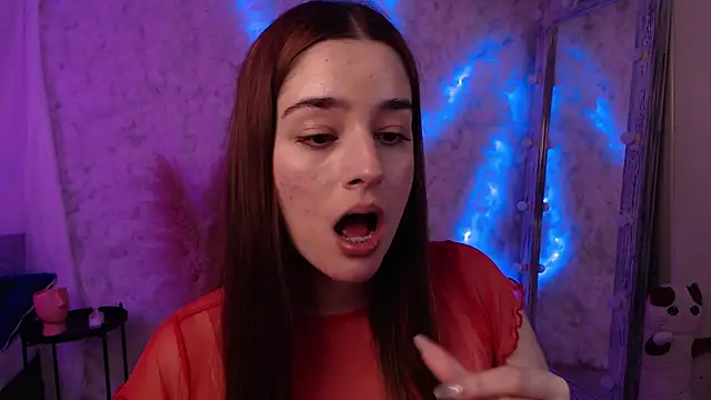 Lolly lipss  online show from December 23, 1:03 pm