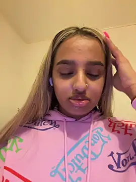 Bigbrownass489 online show from December 19, 7:40 pm