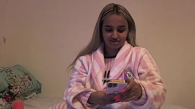 Bigbrownass489 online show from December 20, 5:40 pm