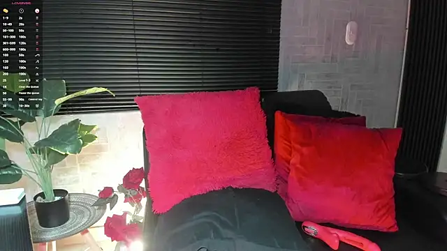 JhonyMiller  online show from October 21, 8:20 pm