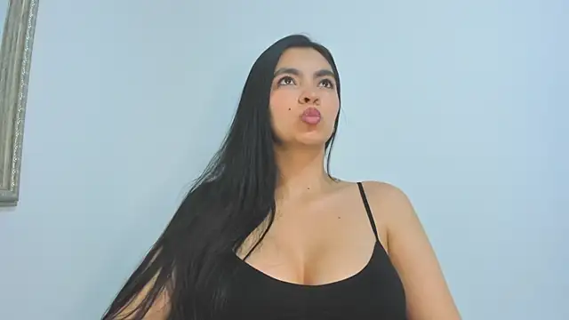 nathyy garcia online show from October 31, 12:11 am