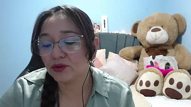 Snapshot of AngelRouss chatting on September 26, 2:48 am AngelRouss online show from September 26, 2:48 am