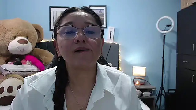 Snapshot of AngelRouss chatting on October 21, 7:03 pm AngelRouss online show from October 21, 7:03 pm