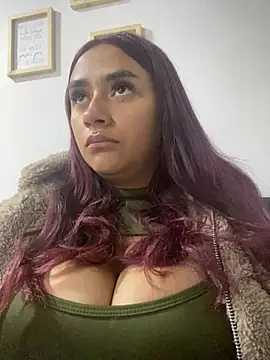 Snapshot of michell_boobs_ chatting on January 23, 1:13 pm michell boobs online show from January 23, 1:13 pm