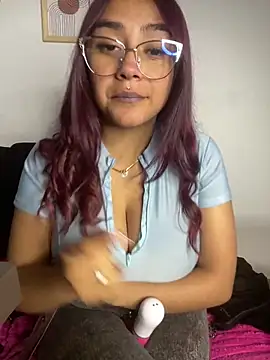 Snapshot of michell_boobs_ chatting on January 24, 4:06 pm michell boobs online show from January 24, 4:06 pm