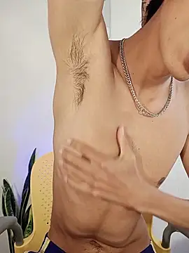 Snapshot of codysmith chatting on November 26, 5:03 pm codysmith online show from November 26, 5:03 pm