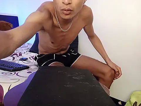 Snapshot of codysmith chatting on December 3, 5:11 pm codysmith online show from December 3, 5:11 pm