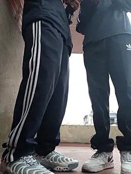 codysmith online show from April 15, 8:09 pm