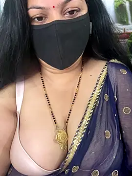 FlatVincy4 online show from October 18, 4:37 am