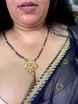 FlatVincy4 online show from October 18, 4:41 pm