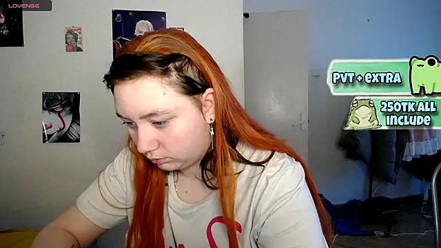 Snapshot of Bitchy_Lily chatting on January 13, 8:58 am Bitchy Lily online show from January 13, 8:58 am