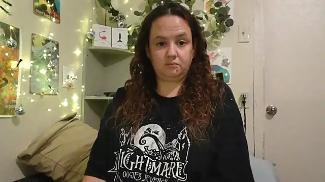 Snapshot of JustJen4Now chatting on September 21, 5:20 am JustJen4Now online show from September 21, 5:20 am