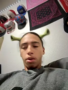 Snapshot of qbaby96 chatting on October 31, 4:19 pm qbaby96 online show from October 31, 4:19 pm