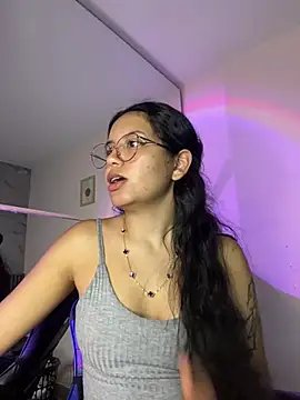 Rosita forever  online show from March 1, 1:18 am