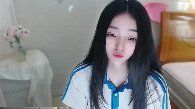 qiqi--- online show from April 25, 5:21 am