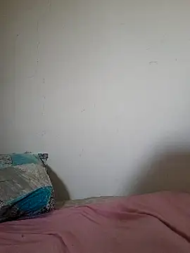 Snapshot of bigode_19cm chatting on February 8, 9:15 pm bigode 19cm online show from February 8, 9:15 pm