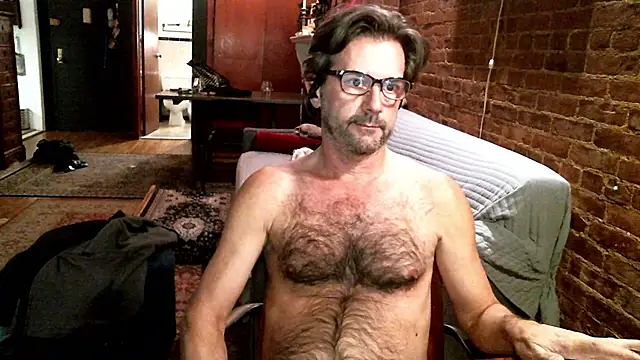 Johnny Bottoms online show from December 2, 6:30 am