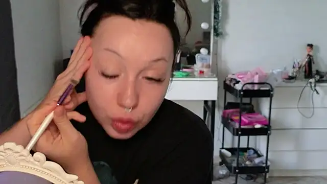Snapshot of MoranaMissGod chatting on July 16, 1:06 pm MoranaMissGod online show from July 16, 1:06 pm