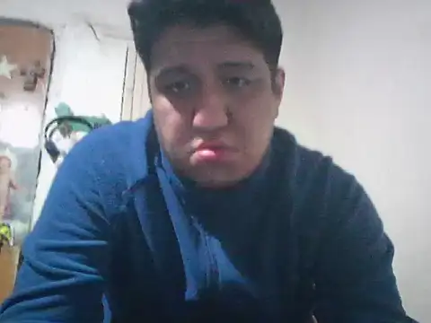 Snapshot of manolo666hot chatting on January 10, 5:26 pm manolo666hot online show from January 10, 5:26 pm