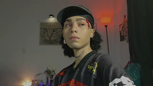 seven7xis online show from March 29, 4:34 am