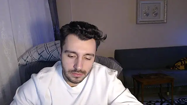 handsomeee04 online show from November 19, 10:10 pm