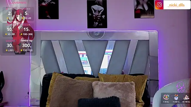 supradoll online show from October 28, 2:31 pm