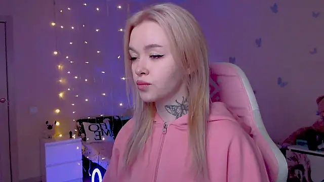 Naughty Mable online show from April 2, 1:14 am