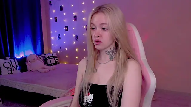 Naughty Mable online show from May 26, 12:50 am