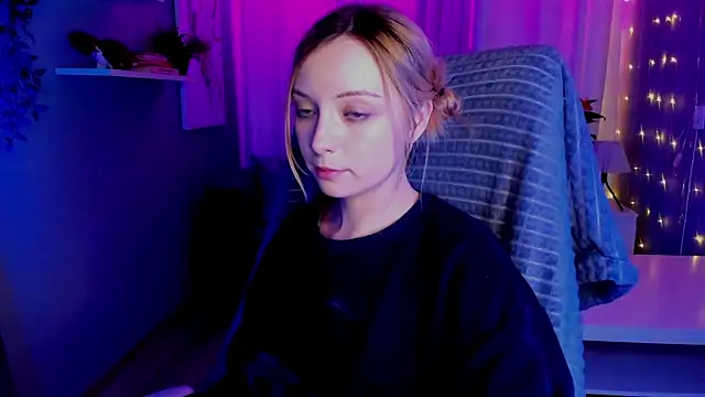 Snapshot of forget_me_not_eve chatting on January 11, 5:51 pm forget me not eve online show from January 11, 5:51 pm