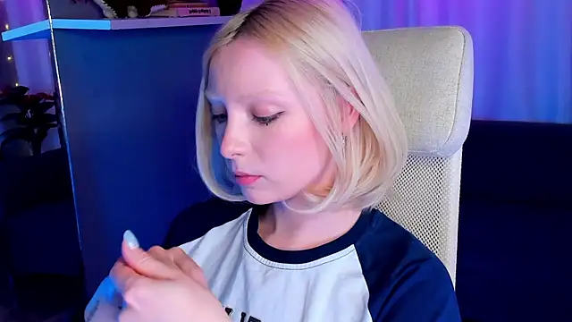 Snapshot of forget_me_not_eve chatting on February 21, 11:11 am forget me not eve online show from February 21, 11:11 am