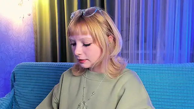 Snapshot of forget_me_not_eve chatting on November 22, 8:24 am forget me not eve online show from November 22, 8:24 am