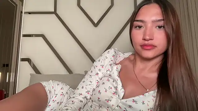 MilenaMilven online show from October 23, 5:55 pm