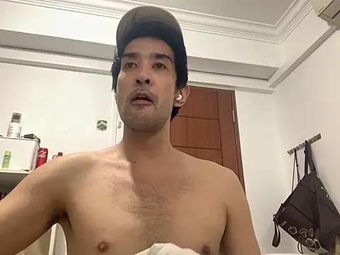 Snapshot of ArabianAsian chatting on September 15, 8:25 am ArabianAsian online show from September 15, 8:25 am